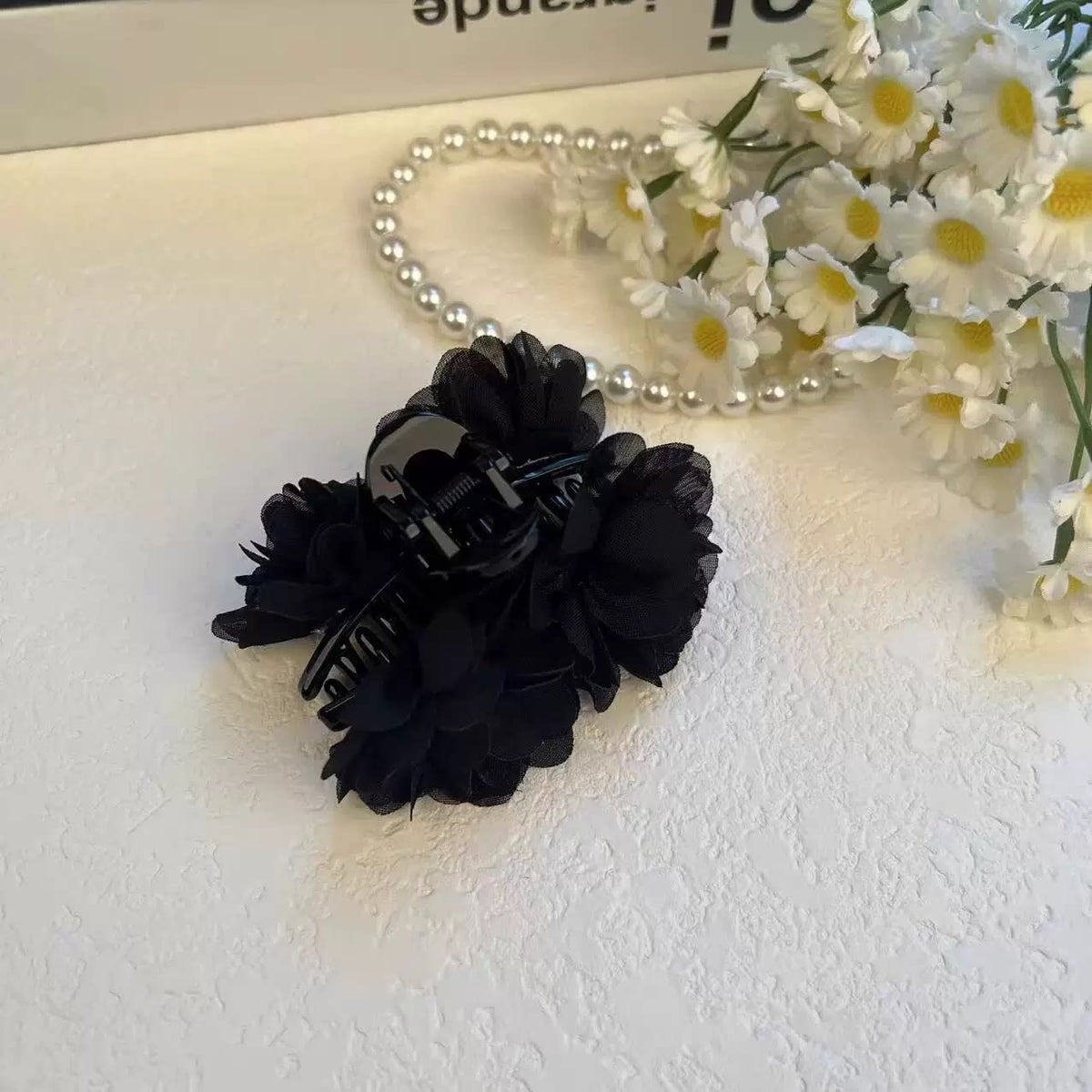 Small Cloud Bubble Claw Clip for Women, High-End Butterfly Bow Hair Clip, Hair Volume Small, Back Shark Clip Flower Hair