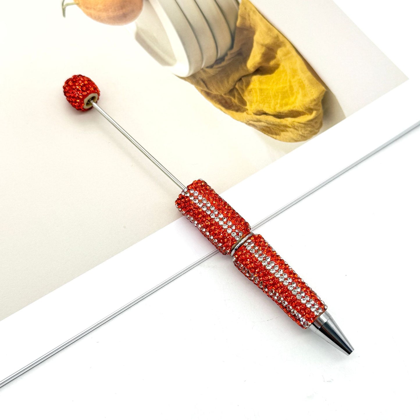 DIY  hot selling straight stripe full diamond ballpoint pen creative beaded cute grain pen hand-inlaid with diamonds heavy work ballpoint pen