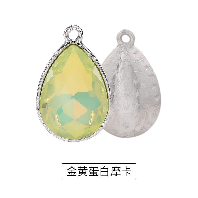 Waterdrop single pendant, teardrop zinc alloy base with glass inlaid with diamonds, protein mocha diamond, water drop single pendant accessory