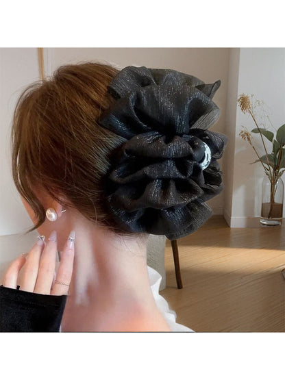 Temperament: Korean gypsophila hairpin women's high-end new feather grip clip, high-end back of the head, updo shark clip