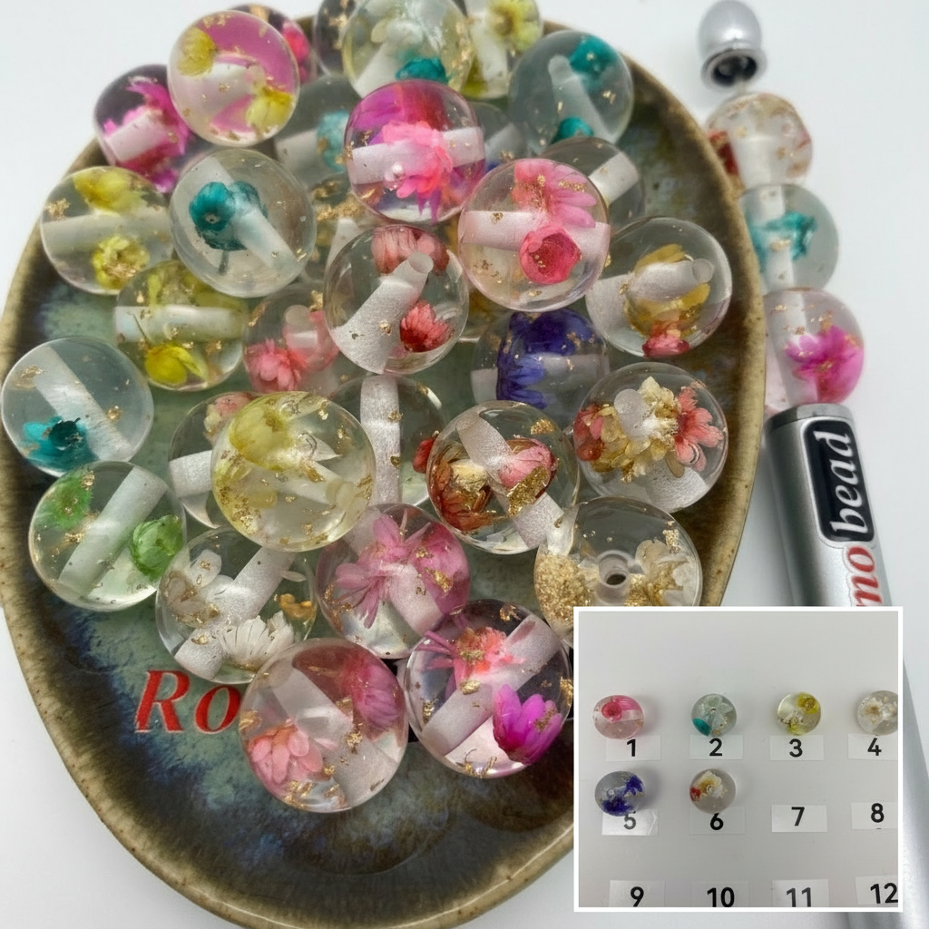 Composite image for clear round glitter flower beads