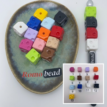 Composite image for cubic cheese beads
